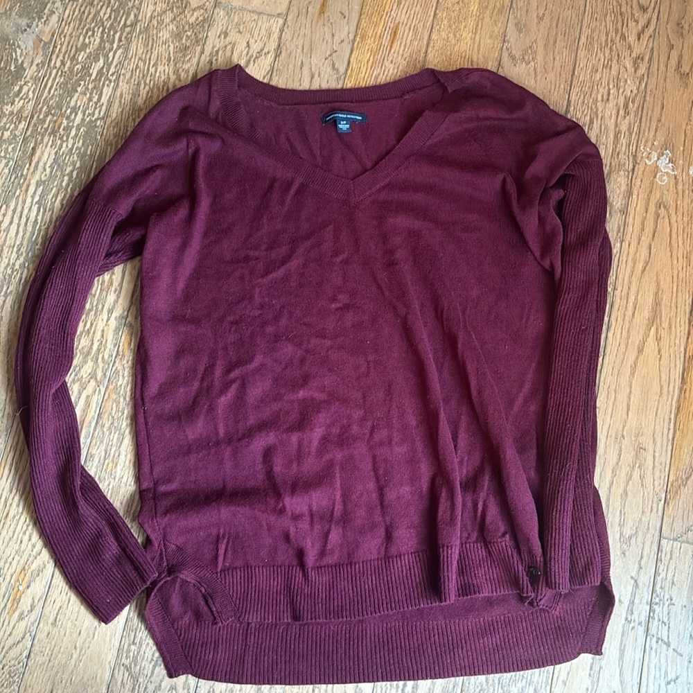 American Eagle Outfitters Sweater